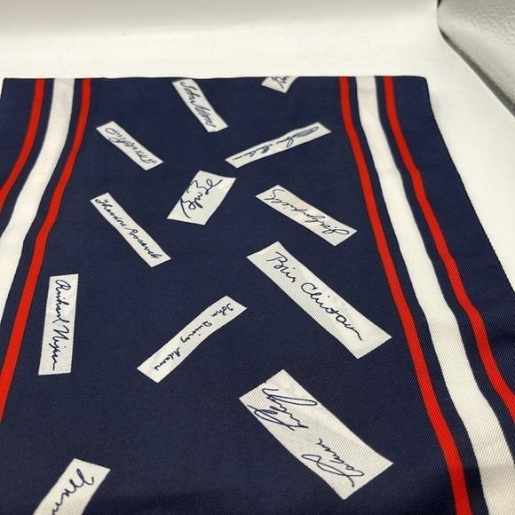 Vintage THE PRESIDENTS Signatures Scarf Patriotic Red White & Blue by Millicent - Picture 9 of 15